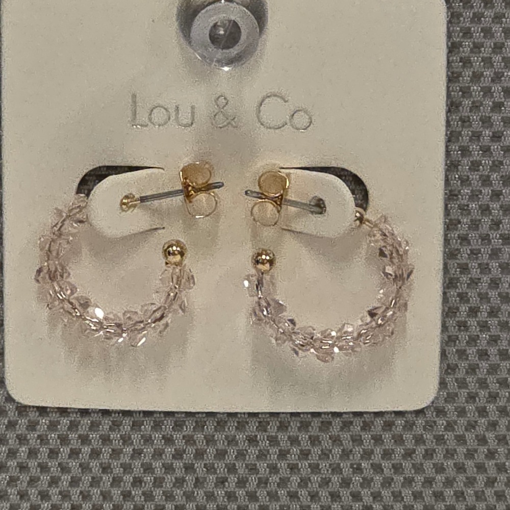 Lou & Co Pink Beaded Hoop Earrings Gold Tone Crystal C-Hoops E-1505 NEW